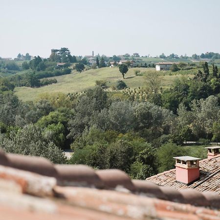 Vicolo Al Castello - Langhe E Monferrato Suites Costigliole d'Asti Exterior photo